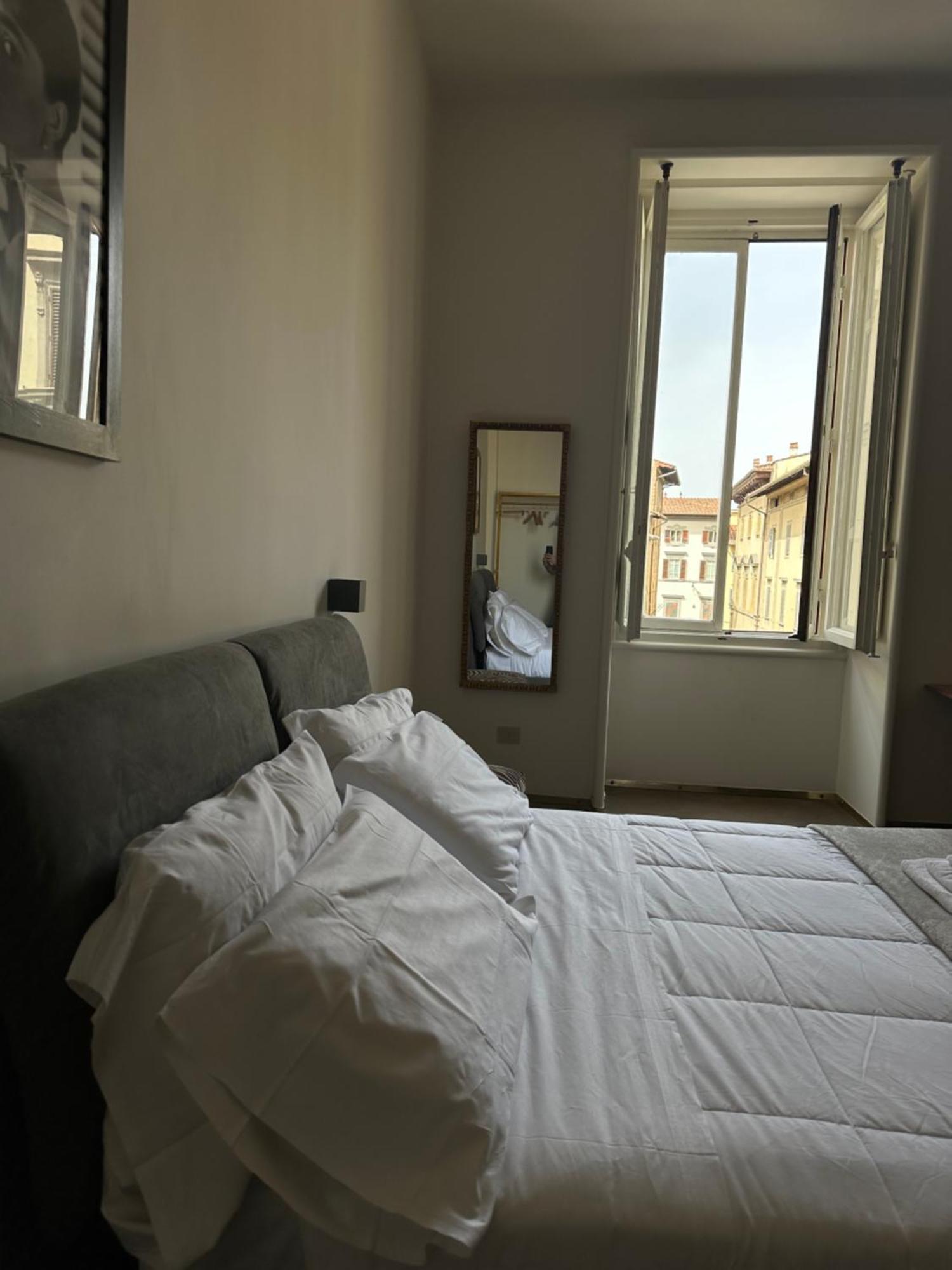 Pb Suites Florens Rum bild