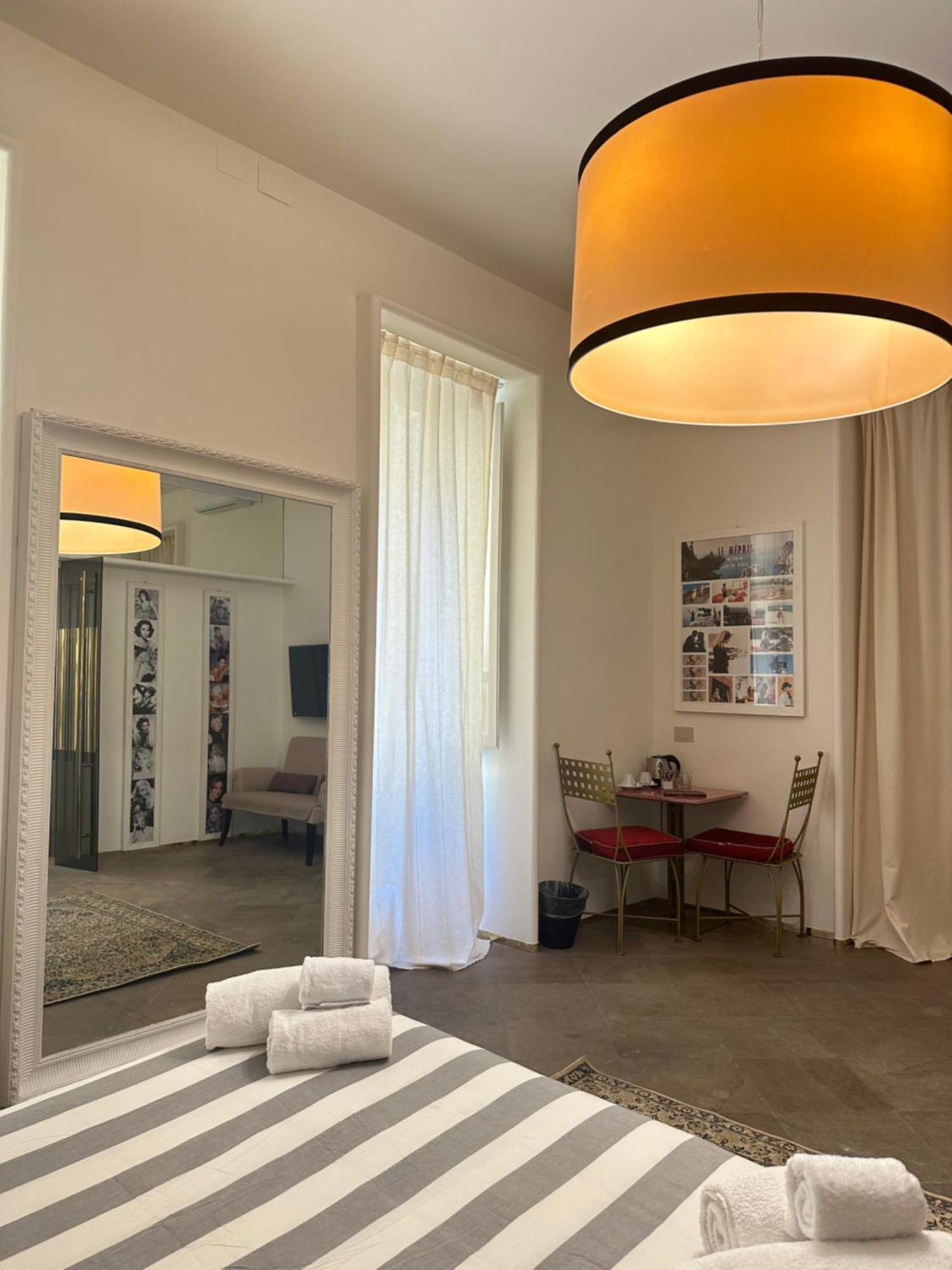 Pb Suites Florens Exteriör bild